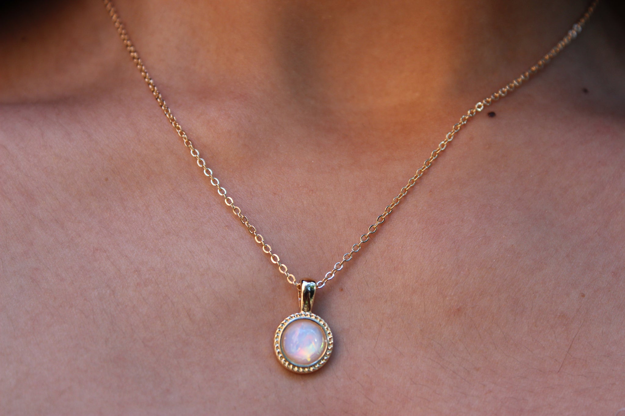 iridescent gem necklace